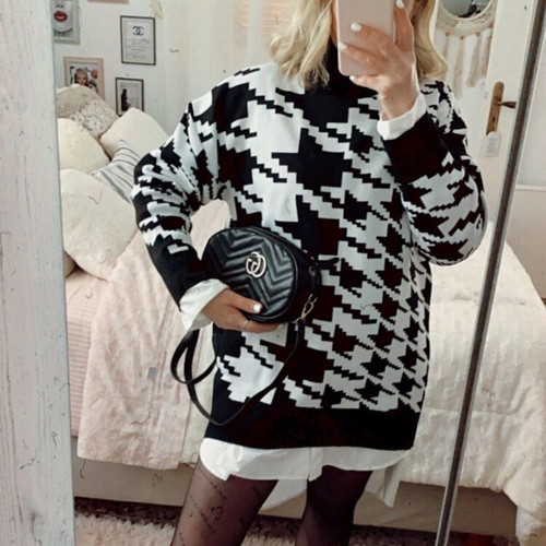 Pouliber Elta sweater like new, one size