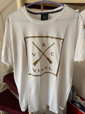 Vinyl Art short-sleeve shirt like new, white, size L