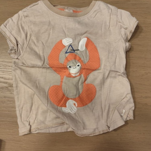 Obaïbi baby short-sleeve t-shirt with monkey design, like new, 6 months