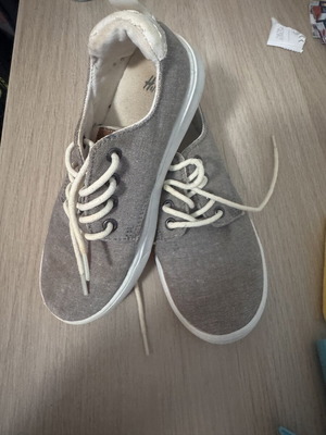 H&M children's canvas shoes size 31 used, grey