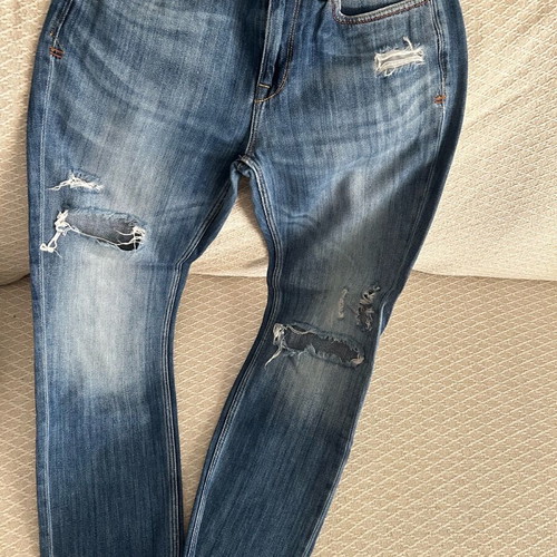 Zara jeans used with rips, comfortable fit, set of 2