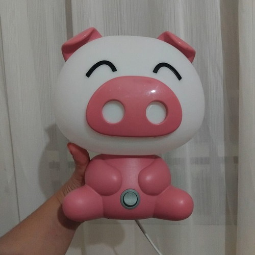 Children's pig-shaped table lamp like new