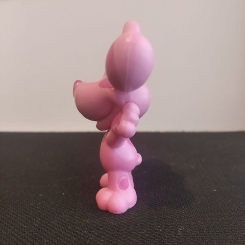 Magenta figure from Blue's Clues new