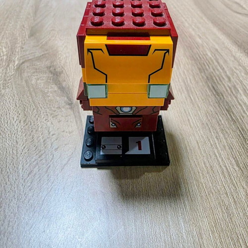 LEGO BrickHeadz Marvel Super Heroes Iron Man used set 41590