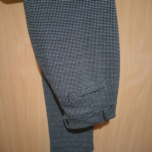 Checked pants like new, size M, black and white