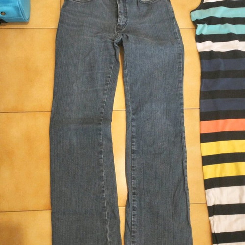 Women's clothing pack of 5 used, small/medium, stretch pants, blouse, dress