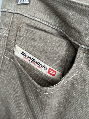 Diesel women's cropped pants beige khaki size XS/S like new