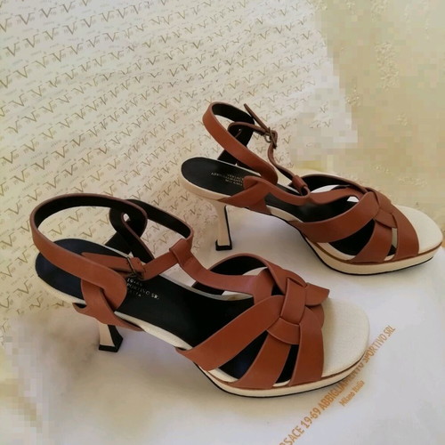 Versace sandals new, beige and brown, size 39