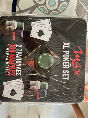 Max Professional XL Poker Set new, 2 decks, 100 chips, dealer chip