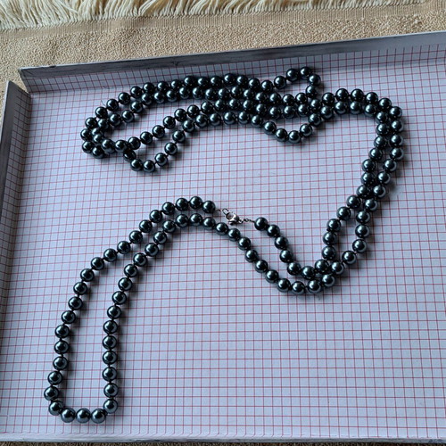 Long necklace with tourmaline beads like new, gray