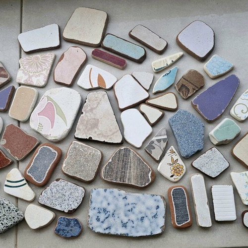 Sea tiles used for crafts and decoration