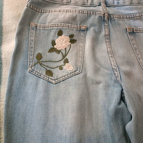 Women's jeans used with floral design, size 42, blue