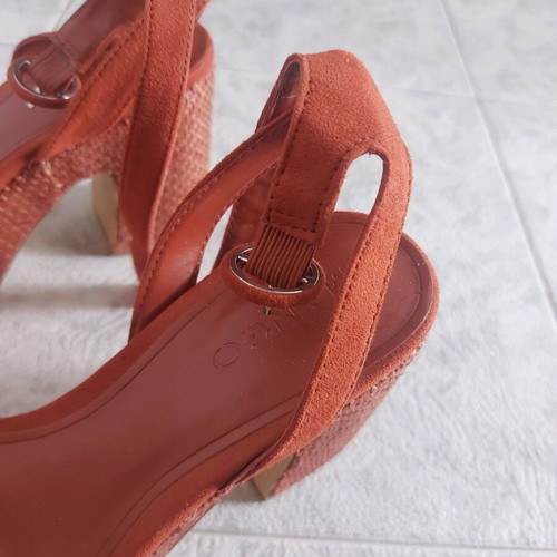 Mango red high-heeled sandals like new, size 37