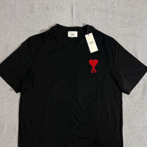 Ami Tee new, size Large, black and red