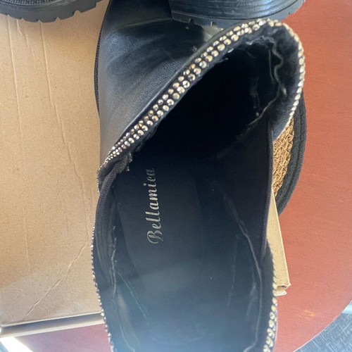 Black boots size 38 like new
