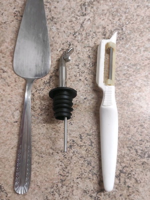 Kitchen tools pack like new
