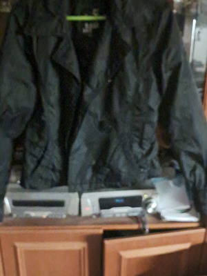 Basehit black short trench coat like new, size L