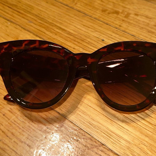 Sunglasses brown like new No Logo