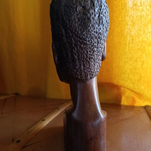 Traditional African Wood Carving Bust like new