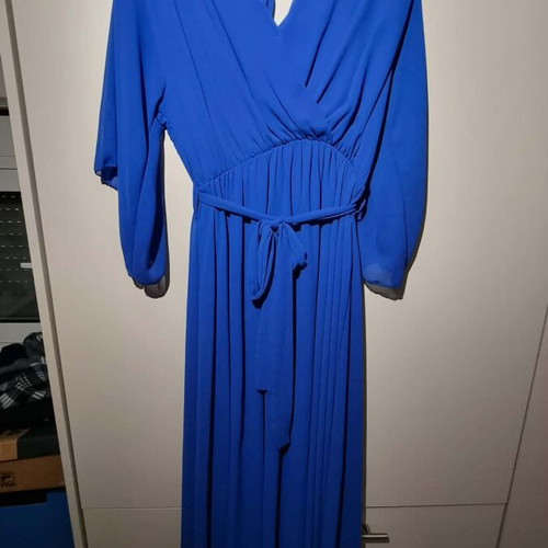 Dress blue size 4XL like new, ideal for wedding and baptism