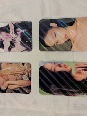 Blackpink holographic lomocards set like new