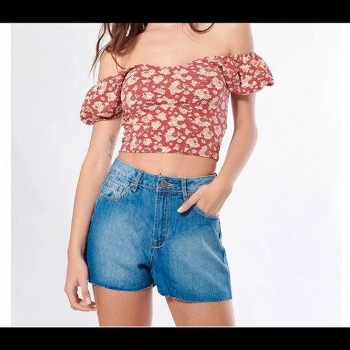 Pink Woman denim shorts new, size M 38 10, blue