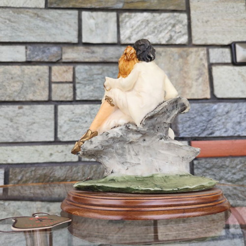 Vintage porcelain statues with wooden base new, made in Germany