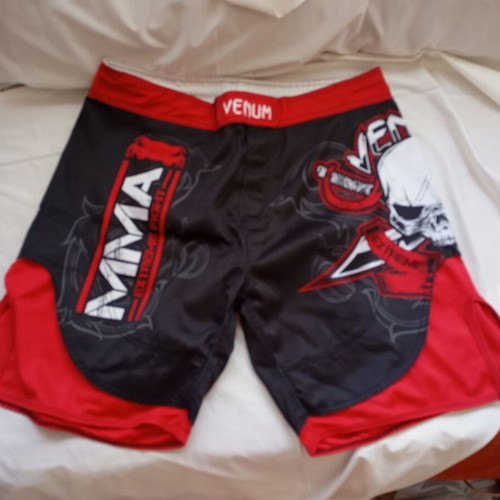 Venum MMA Extreme Fight shorts used, size XL, black and red