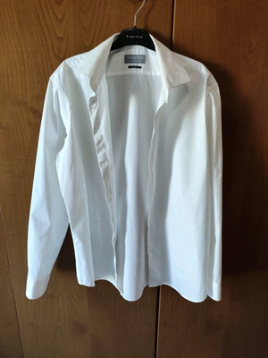 White men's Fragosto shirt like new, size 43