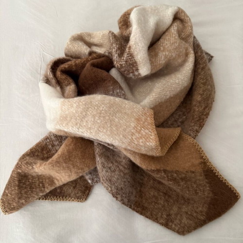 Beige wool scarf MAT new with shades of brown and ecru