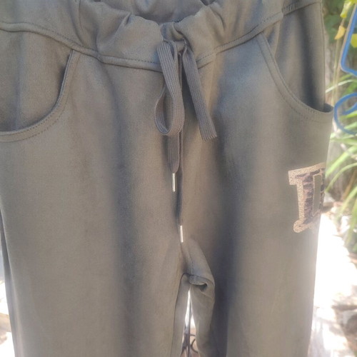Pants new with elastic, 60% viscose, one size, olive color