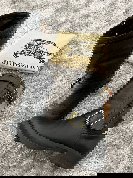 Μπότες γυναικείες-Burberry