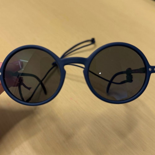 Izipizi sunglasses for children 5-10 years like new, dark blue