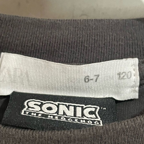 Sonic the Hedgehog t-shirt set of 3 like new for boys aged 6-7