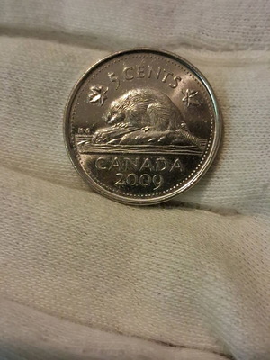 5 cents Canada 2009 like new
