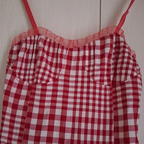 Vintage checked dress like new, red, adjustable straps, fitted bust