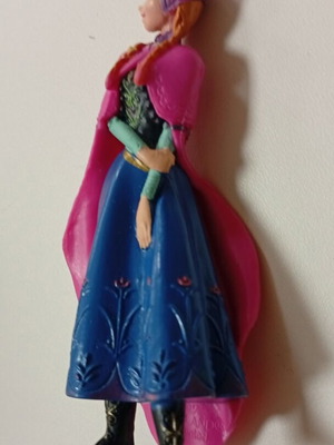 Anna figure from Frozen movie used