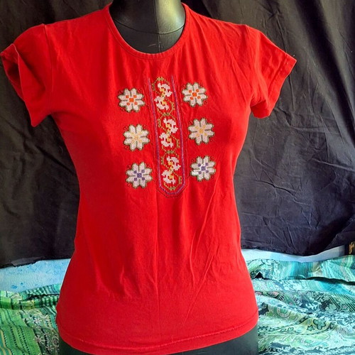 Women's red T-shirt with traditional ethnic embroidery, XS