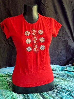 Women's red T-shirt with traditional ethnic embroidery, XS