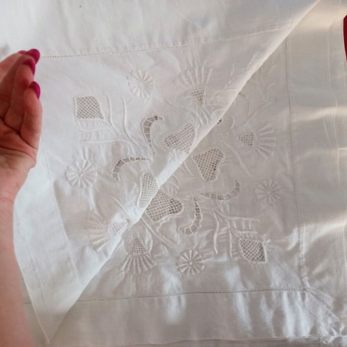 White Tablecloth with Rich Cutwork Embroidery 200x191 cm 100% Cotton like new