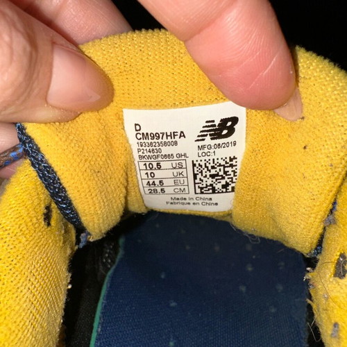 New Balance sneakers used, size 44.5, beige and blue shoes