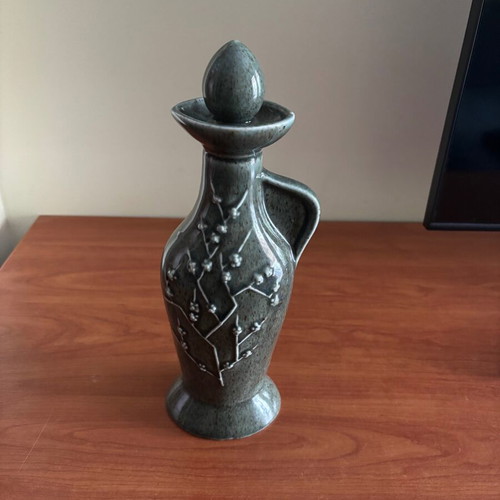 Regal China wine and liquor decanter like new, James B. Beam 1960