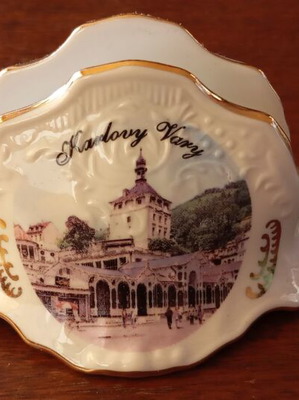 Vintage porcelain napkin holder like new, Karlovy Vary design