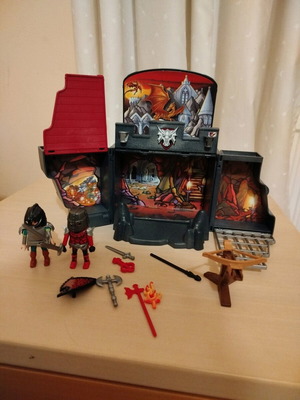 Playmobil Game Box Dragon Cave 5420 used, missing dragon