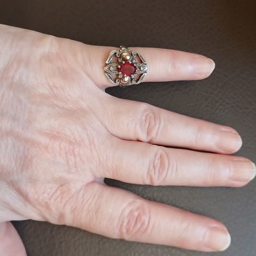 Silver gold ring with ruby, like new