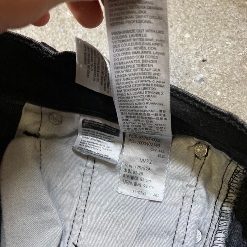 Levi's 519tm black denim jeans, men's W32 L30