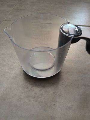 Digital Measuring Jug Kitchen Scale with LCD Like New