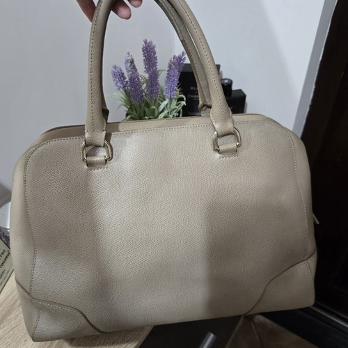 Furla handbag like new, beige