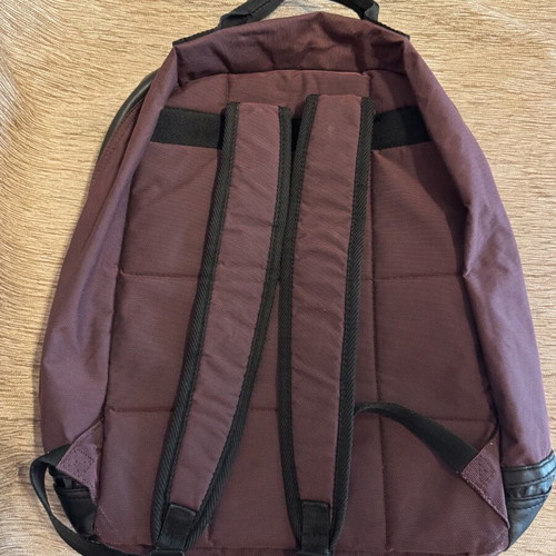 Sisley backpack used, burgundy with zipper pocket