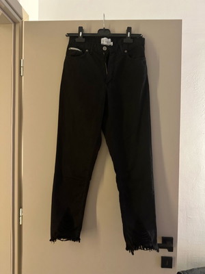 No Thinkin jeans size M like new, black